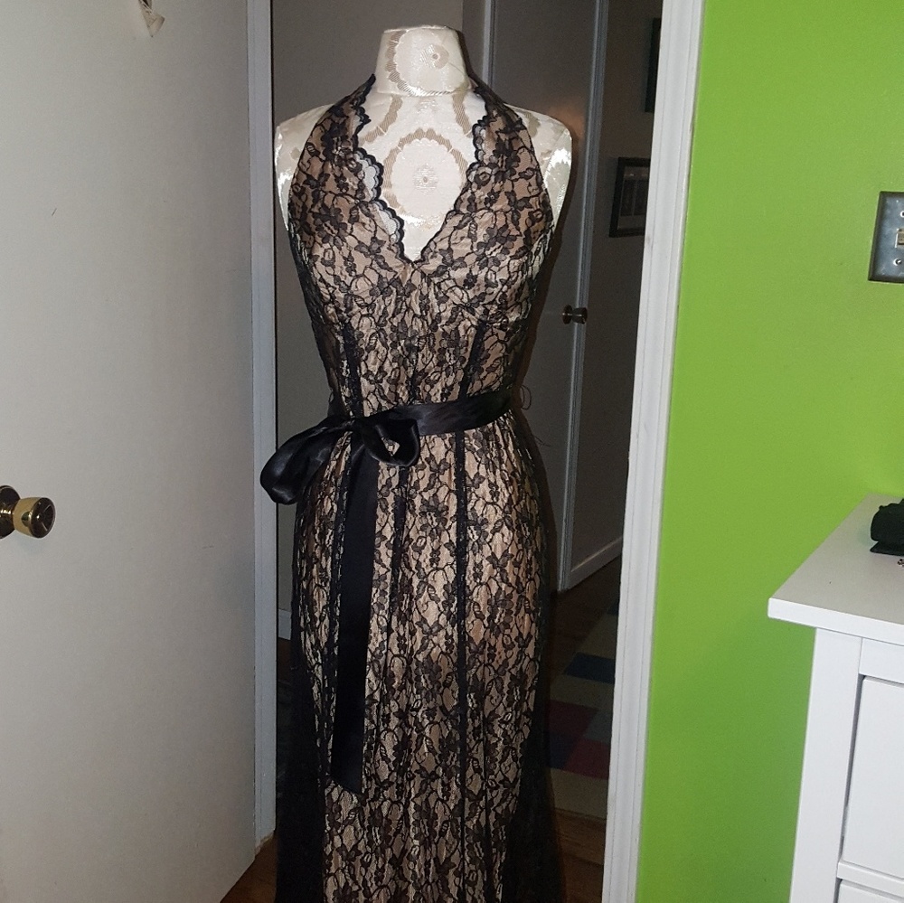 Sexy Lace Halter Dress
